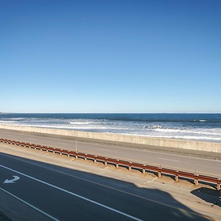 Direct Oceanfront Studio Suite! Hampton Bagian luar foto