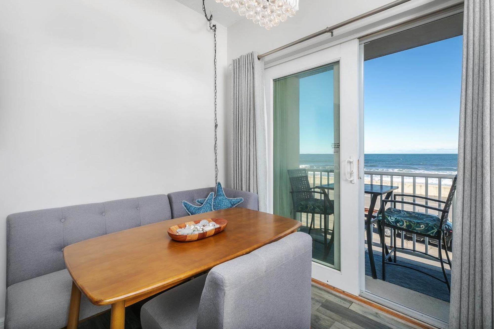 Direct Oceanfront Studio Suite! Hampton Bagian luar foto